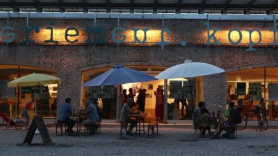 Im Kopfbau Riem kann man Kunst und Kultur erleben. Auch Mitmachen und Feiern steht auf dem Programm. Los geht es am 5. März. (Foto: Intitiative KopfbauT)