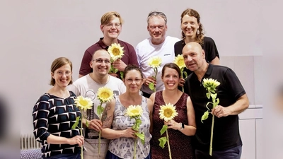 Wurden in den Kreisvorstand von Bündnis 90/Die Grünen gewählt (hinten, v.l.): Jakob Baiz, Reinhard Jurk, Hedwig Thomalla sowie (vorne, v.l.) Susanne Sommer, Maximilian Wittmann, Janine Beier-Seifert, Tine Messerschmidt und Rainer Husmann.<br>  (Foto: Wolf Heidemann)