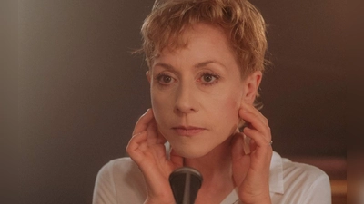 Die Sängerin Anna Veit lädt zum offenen Singkreis ein. (Foto: Uli Neumann-Cosel)