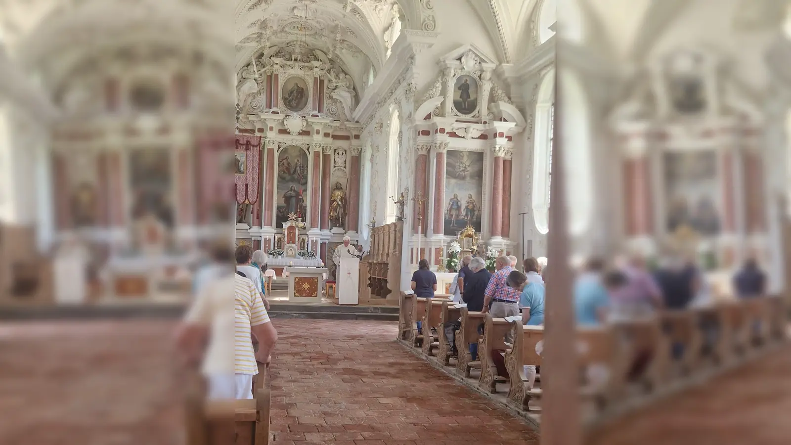 Erstes Ziel der Tour war die Wallfahrtskirche St. Coloman. (Foto: Stadtkirche)