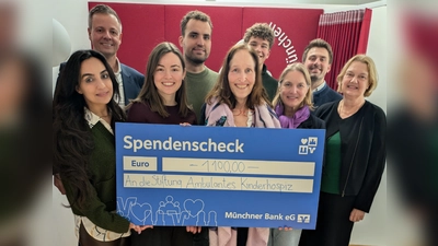 1.100 Euro konnte die JU an die Stiftung weitergeben. (Foto: JU)
