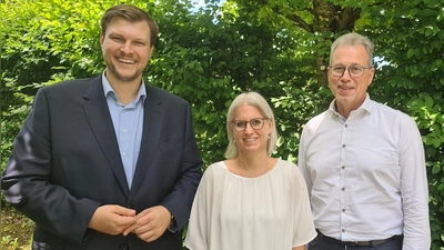 Ludwig Horn, Dr. Stephanie Rapp und Rainer Schnitzler (von links) leiten den Abwasserverband. (Foto: Abwasserverband)