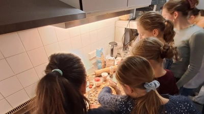 Zum gemeinsamen Kochen sind Mädchen ab der fünften Klasse eingeladen. Für Jungs gibt es einen eigenen Termin. (Foto: Echo e.V.)