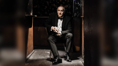 Der Kabarettist Matthias Deutschmann kommt mit seinem Programm „Mephisto Consulting“ in die Stadthalle. (Foto: Anja Limbrunner)