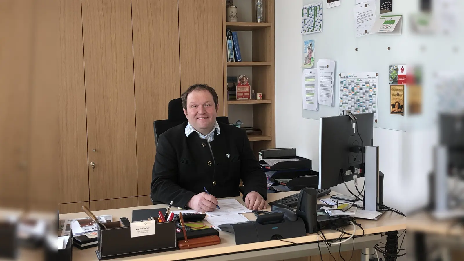 Ayings Bürgermeister Peter Wagner wird die Amtsgeschäfte für weitere sechs Jahre lenken.  (Foto: hw)