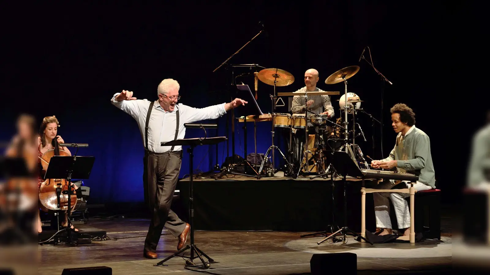 Rollenwechsel: Tatort-Kommissar Miroslav Nemec spielt Alexis Sorbas. (Foto: Bernadette Fink)