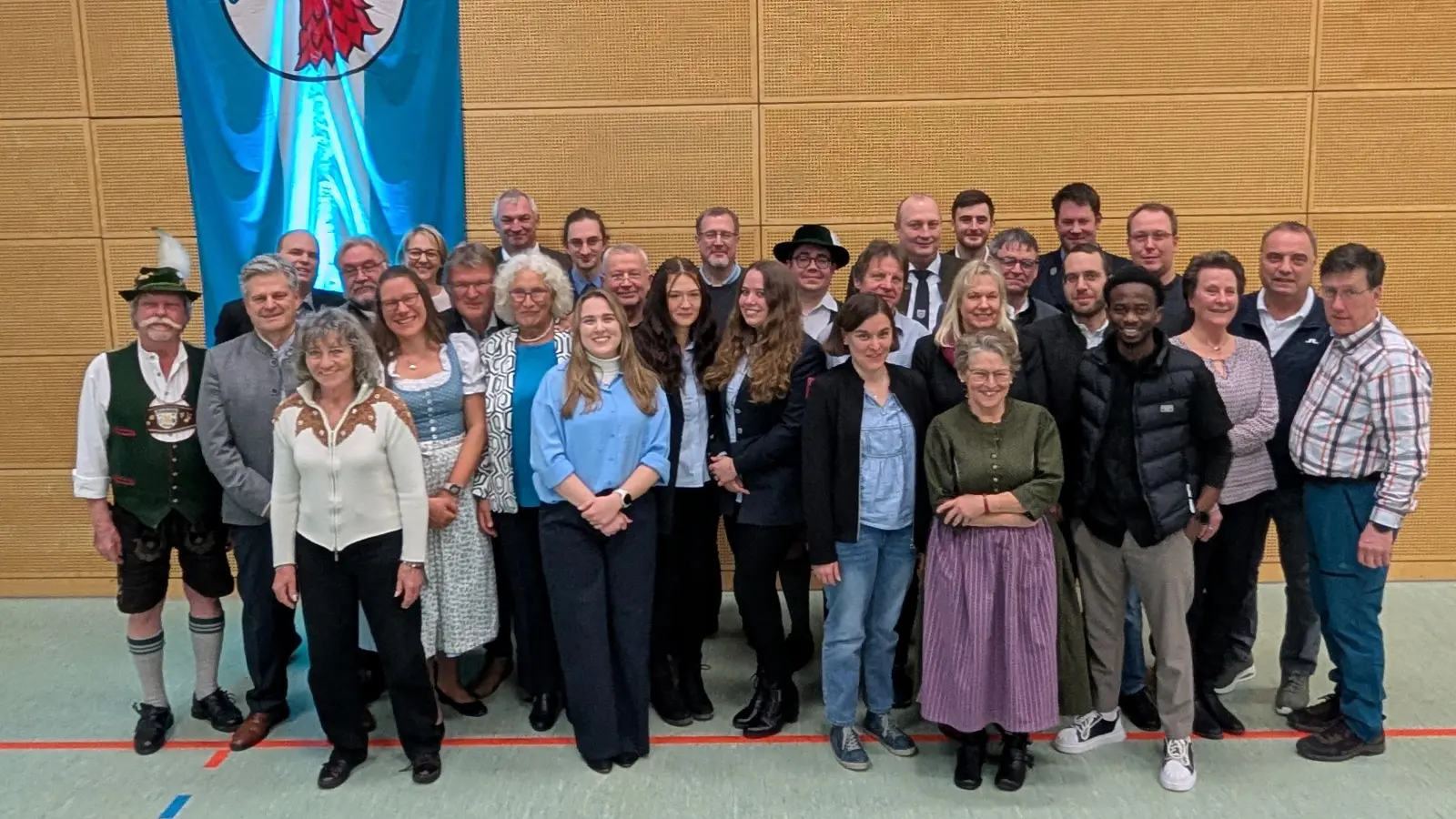 Diese Allinger Bürgerinnen und Bürger wurden für ihren ehrenamtlichen Einsatz geehrt. (Foto: Gemeinde Alling)