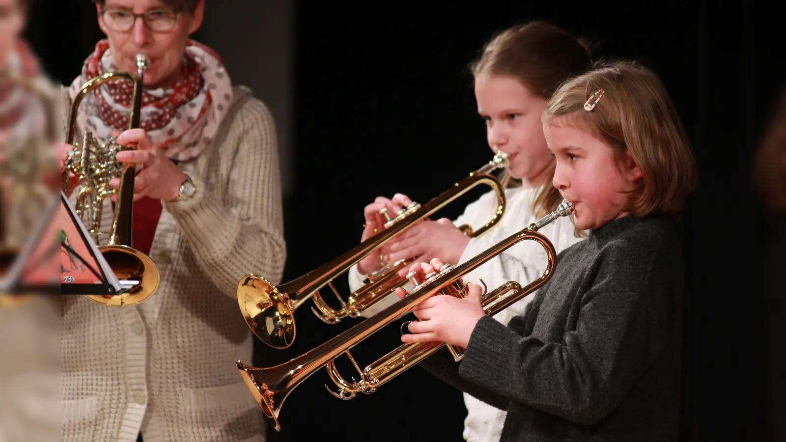 Lebendige Bläsermusik wird von der Musikschule präsentiert. (Foto: Musikschule )