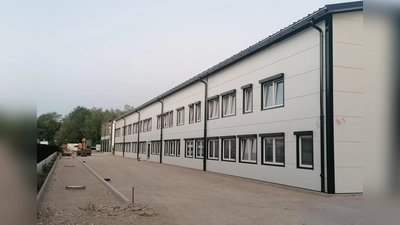 An der Eversbuschstraße werden ab Mai wohungslose Münchner Familien unterkommen. (Foto: job)
