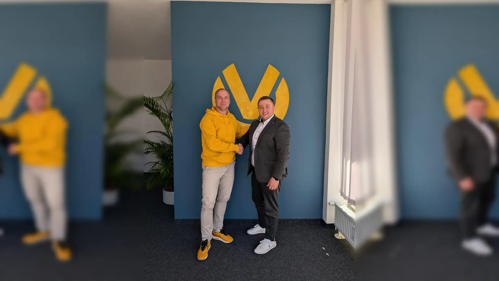 Andreas Hartmaier (re) unterstützt künftig den Vorstand des Erdweger Gewerbevereins um Marcus Ölsner. (Foto: coe)