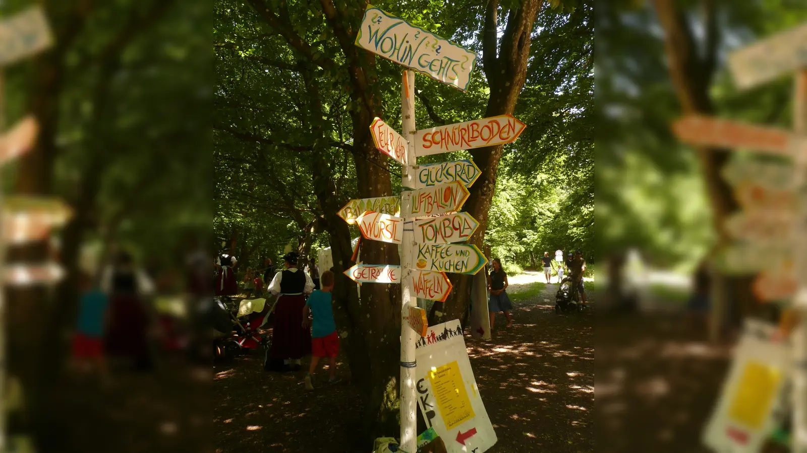 Viel geboten ist jedes Jahr beim Waldfest in Gauting. Da leistet ein Wegweiser zu den einzelnen Programmpunkten gute Dienste. (Foto: EKP)
