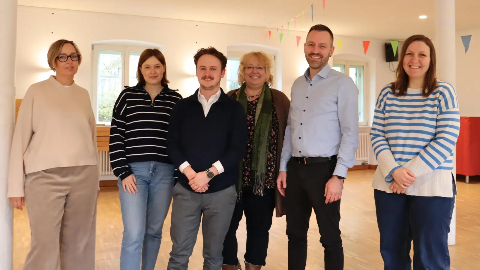 Das Organisationsteam der Freiwilligenmesse Moosach freut sich auf viele interessierte Besucherinnen und Besucher: Katrin Dyballa, Isabel Metzger, Konstantin Kretschmer, Andrea Schnurrer, Dominik Grimm und Christina Kühnhauser.  (Foto: mha)
