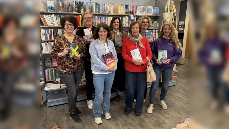  Das Lesezeichen-Team und die Germeringer Geschäftsleute freuen sich auf eine besondere Aktion. (Foto: Lesezeichen)