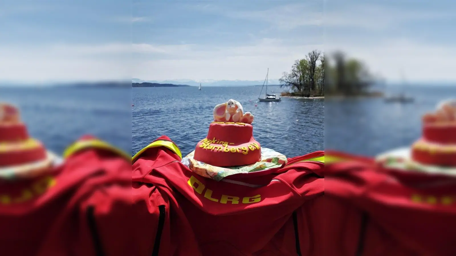 Der Osterkuchen wird transportiert. (Foto: DLRG Pöcking-Starnberg e.V.)