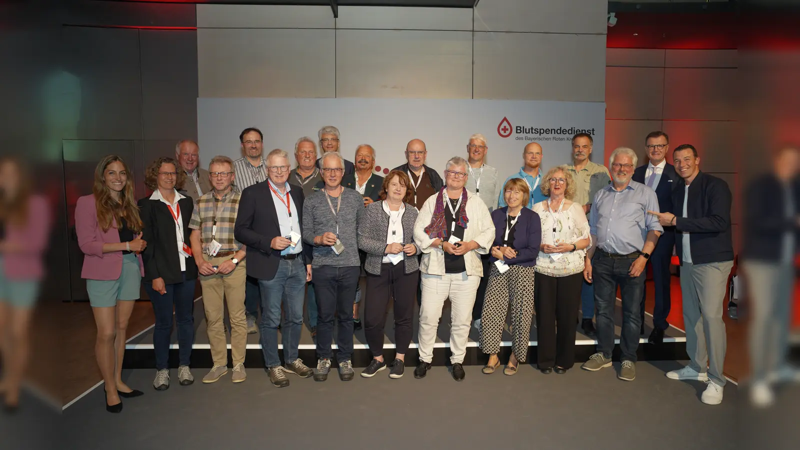 15 Blutspenderinnen und Blutspender aus dem Kreisverband Weilheim-Schongau wurden geehrt.  (Foto: BSD)