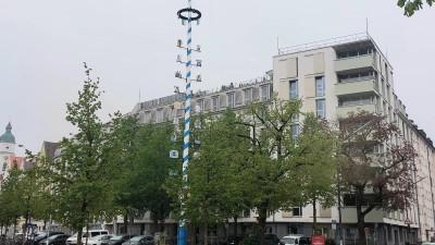 Auf dem Hans-Mielich-Platz wird gemeinsam der Monat Mai begrüßt. (Archivbild: bas)