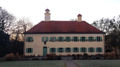 Im Moosacher Kultur- und Bürgerhaus Pelkovenschlössl ist am 24. Januar einiges geboten. (Foto: bas)
