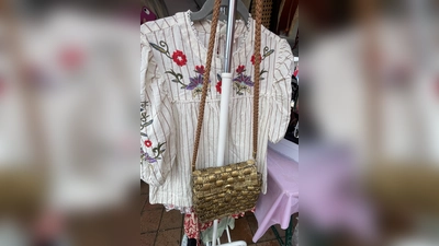 Der Flohmarkt auf der Sauwiese ist ein Eldorado für Schnäppchenjäger. (Foto: hw)