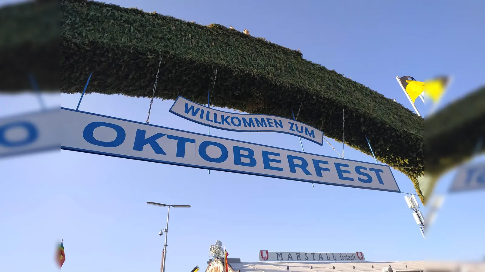 Das Oktoberfest ist in diesem Jahr von 19. September bis 4. Oktober. Die Aktion „Sichere Wiesn für Mädchen* und Frauen*“ setzt mit ihrer Arbeit ein deutliches Zeichen gegen sexualisierte Gewalt und stärkt die Rechte von Betroffenen auf dem Oktoberfest. (Foto: std)