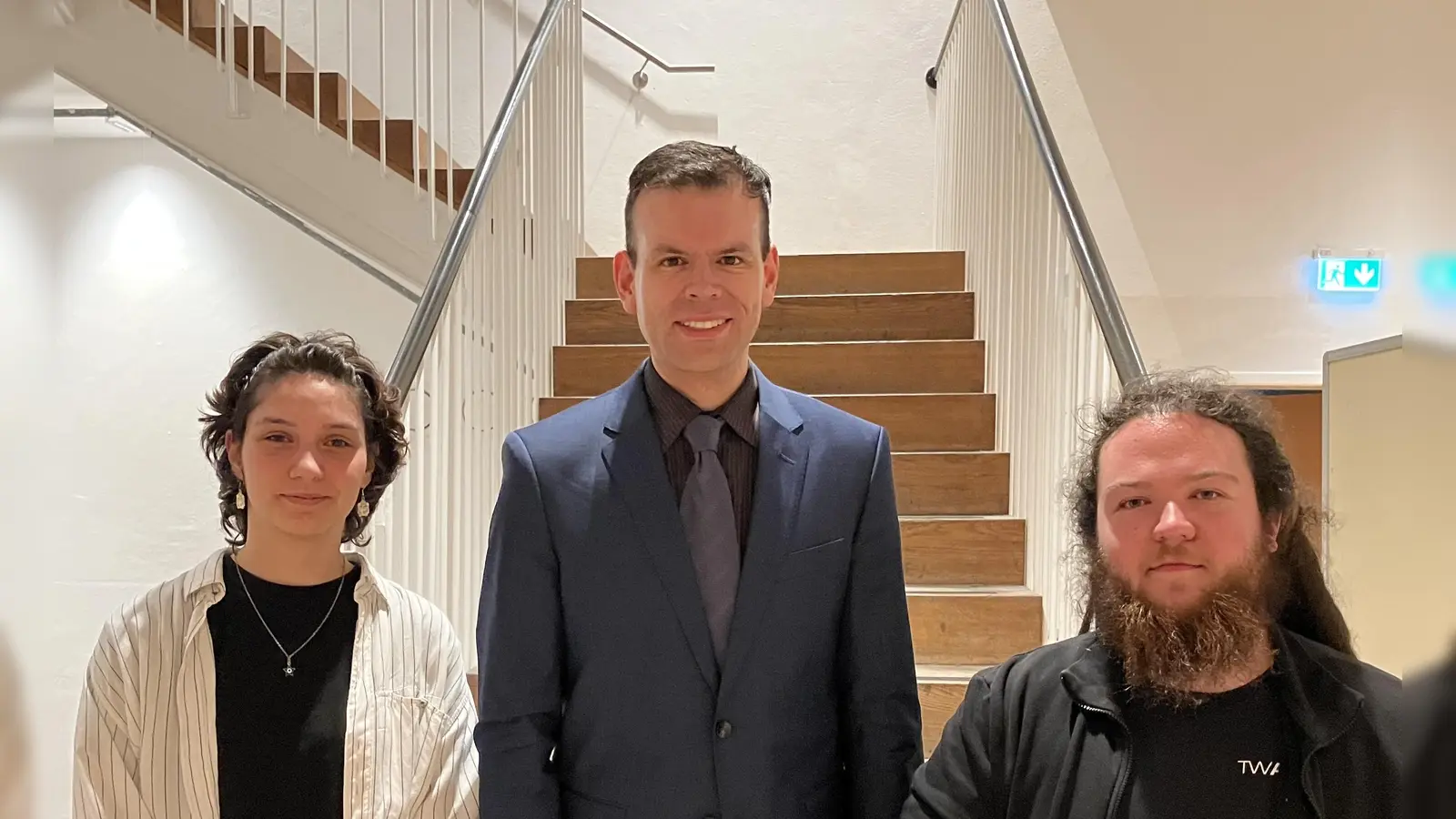 Der neue Vorstand des KJR Dachau (v. l.): Mij Terzic-Tanaskovic, Robert Philippsberg und Fabian Handfest. (Foto: KJR Dachau)