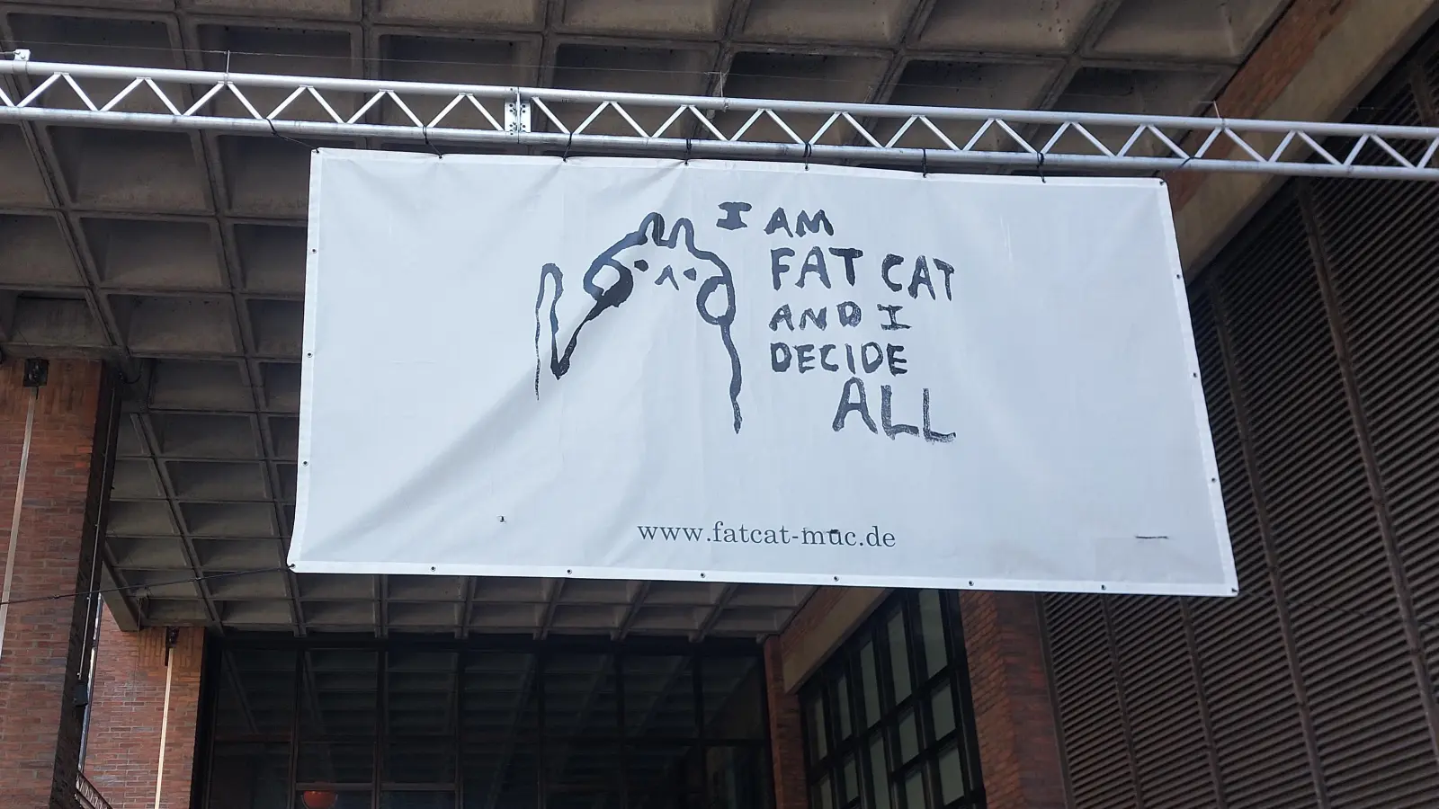 Unter dem Namen „Fat Cat” nutzen über 200 Mieter aus der Münchner Kulturszene die Räumlichkeiten des alten Gasteigs - aber nur noch bis zum 30. September. (Archivbild: bas)