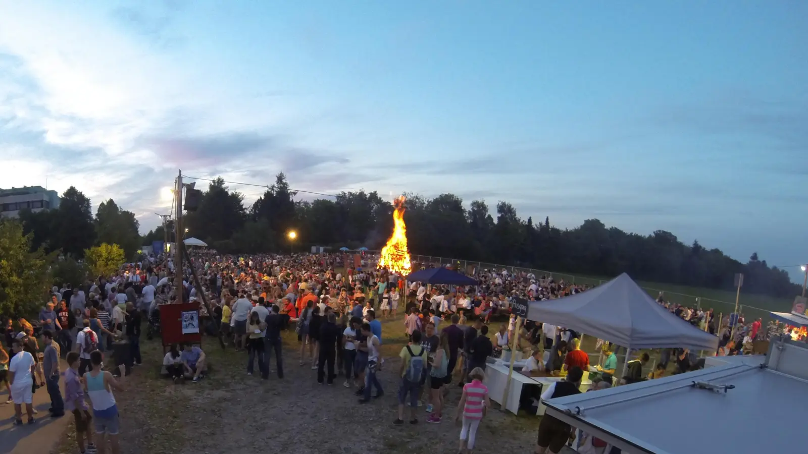 Die Birker Burschen laden zur Sonnwendfeier ein, die am 13. Juni stattfinden wird.  (Foto: Birker Burschen)