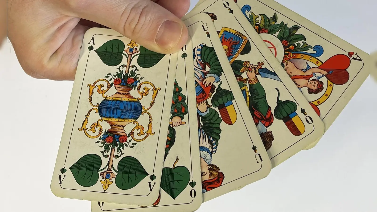 Am Freitag, 17. Januar, findet in der Sportgaststätte ein großes Schafkopfturnier statt.  (Symbolbild: hw)