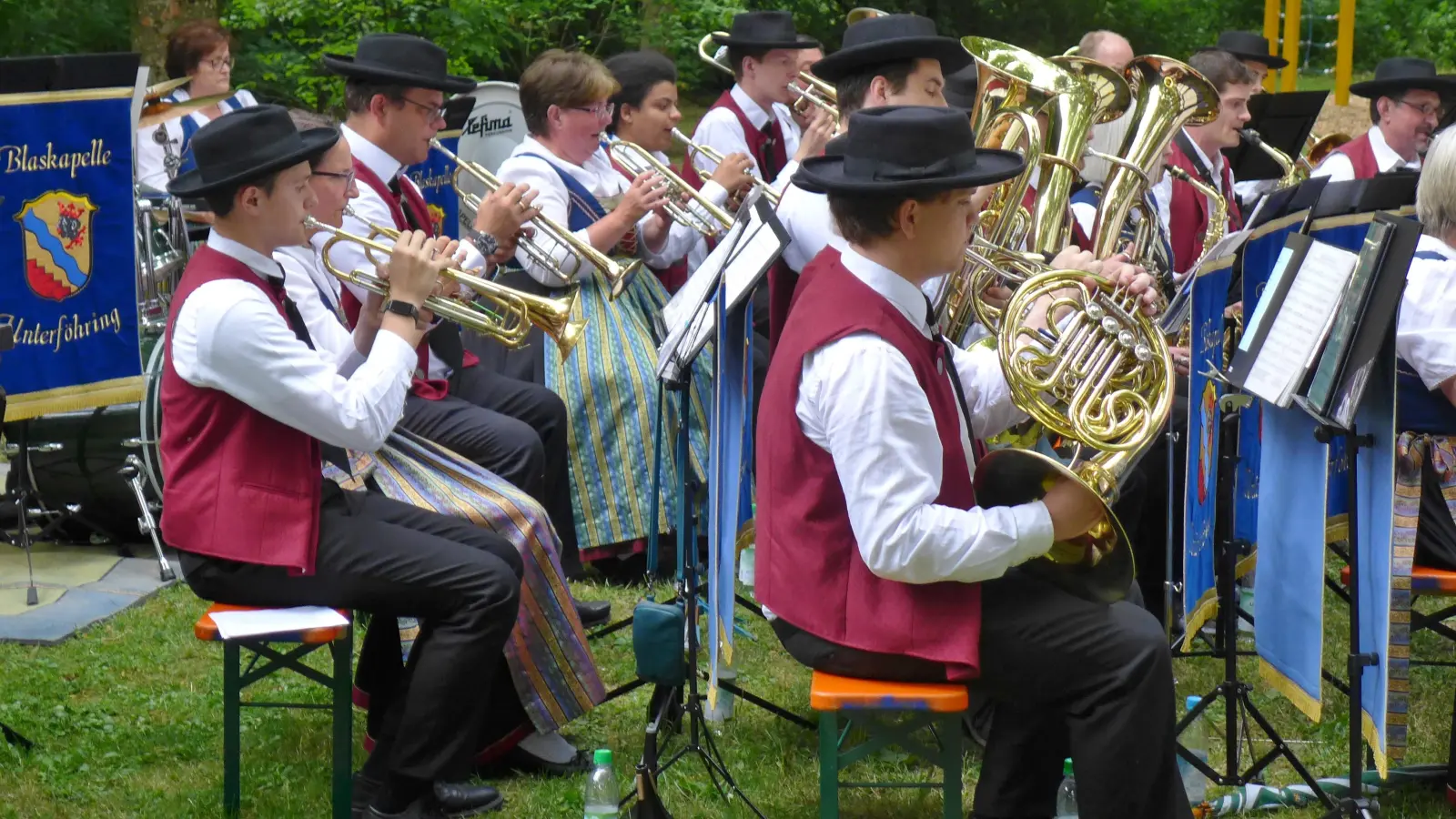 Die Blaskapelle Unterföhring lädt ein zur Sommerserenade. (Foto: M. Wolfertstetter)