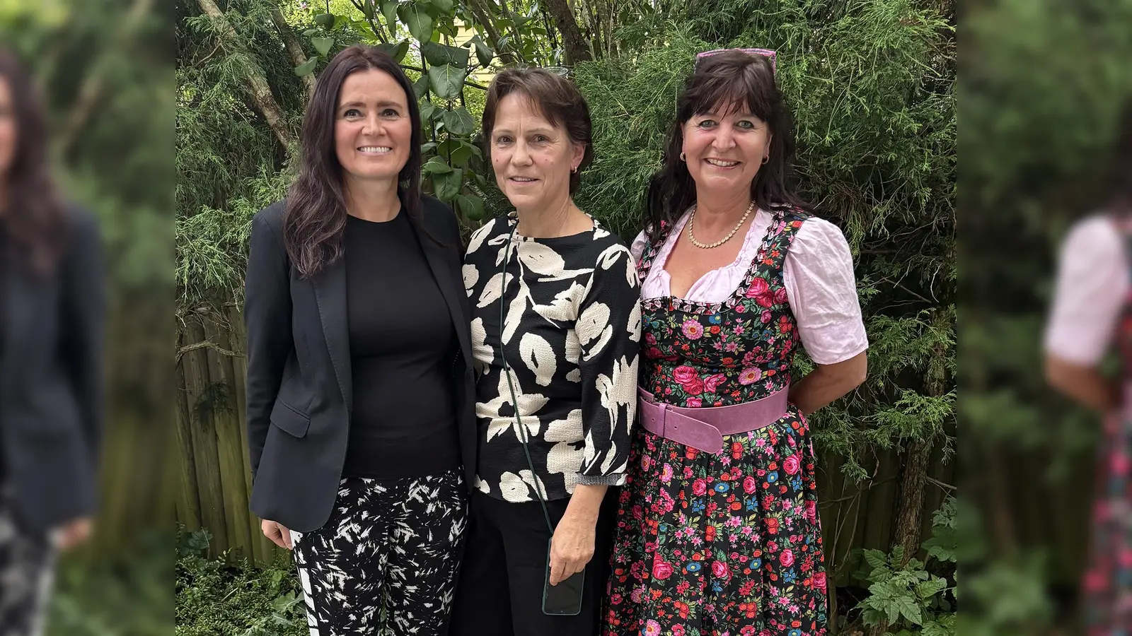 Von links: die neue Leiterin Lilla Stadelmaier, ihre Vorgängerin Johanna Mayer und Karin Albrecht. (Foto: Ralf Wagner)