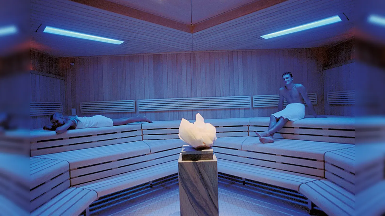 In den Saunen herrscht an den Feiertagen gemischter Betrieb.  (Foto: Kerstin Groh)