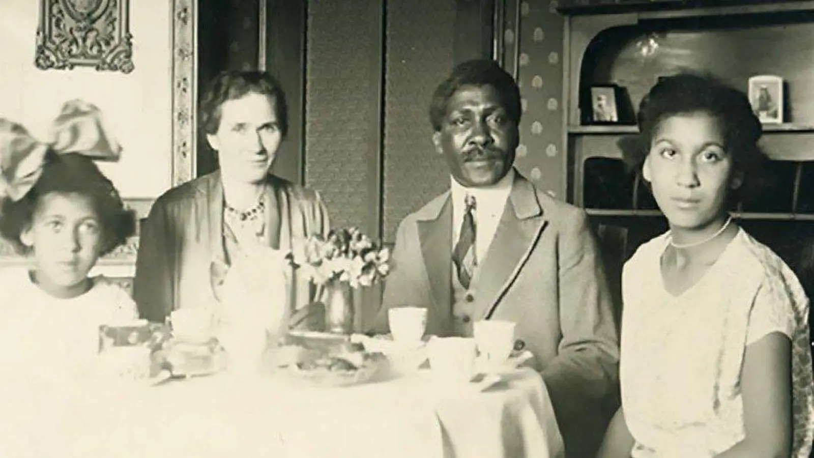 Historisches Foto der Familie Diek. (Foto:  Privatbesitz Reiprich)