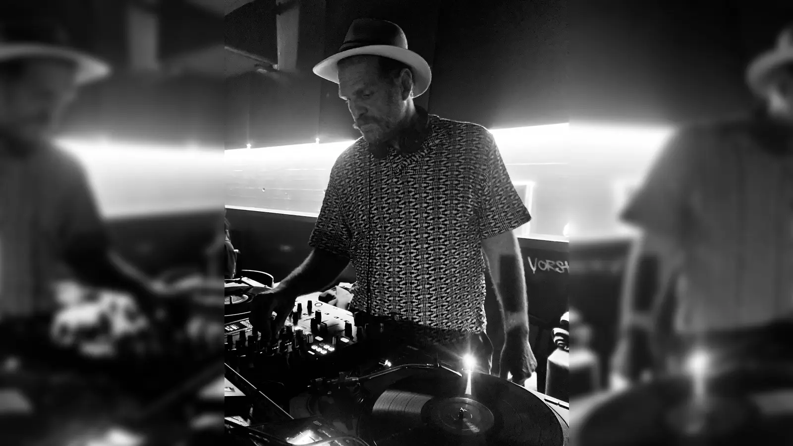 Dj Süperfly legt am 8. März in der Kongress Bar auf. (Foto: Tania Bloch)