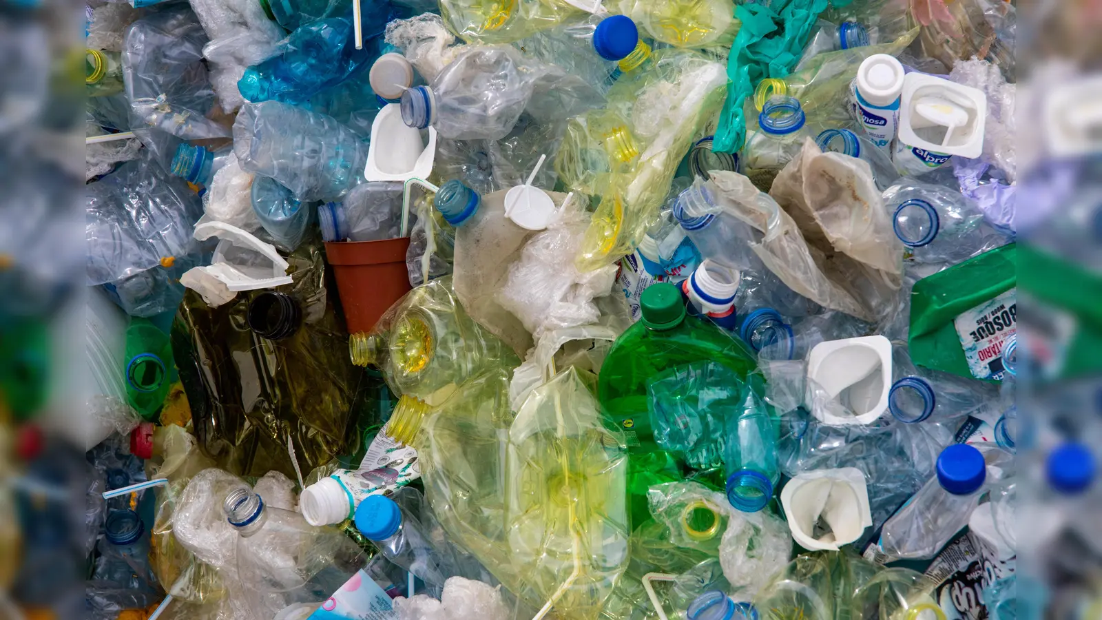 Die Menge an Verpackungsmüll in Deutschland ist im Jahr 2017 auf ein Rekordhoch geklettert. 18,7 Millionen Tonnen fielen an. (Foto: CC0, Magda Ehlers)