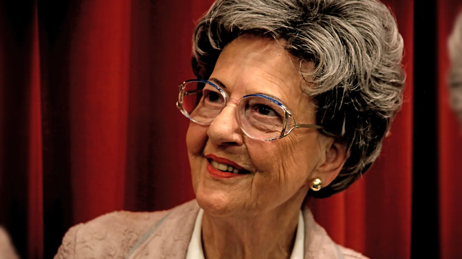 Die in Breslau geborene Dagmar Nick wird heuer 100 Jahre alt. Sie zählt zu den bedeutenden Lyrikerinnen der Zeit seit dem Zweiten Weltkrieg.  (Foto: Lyrik Kabinett)