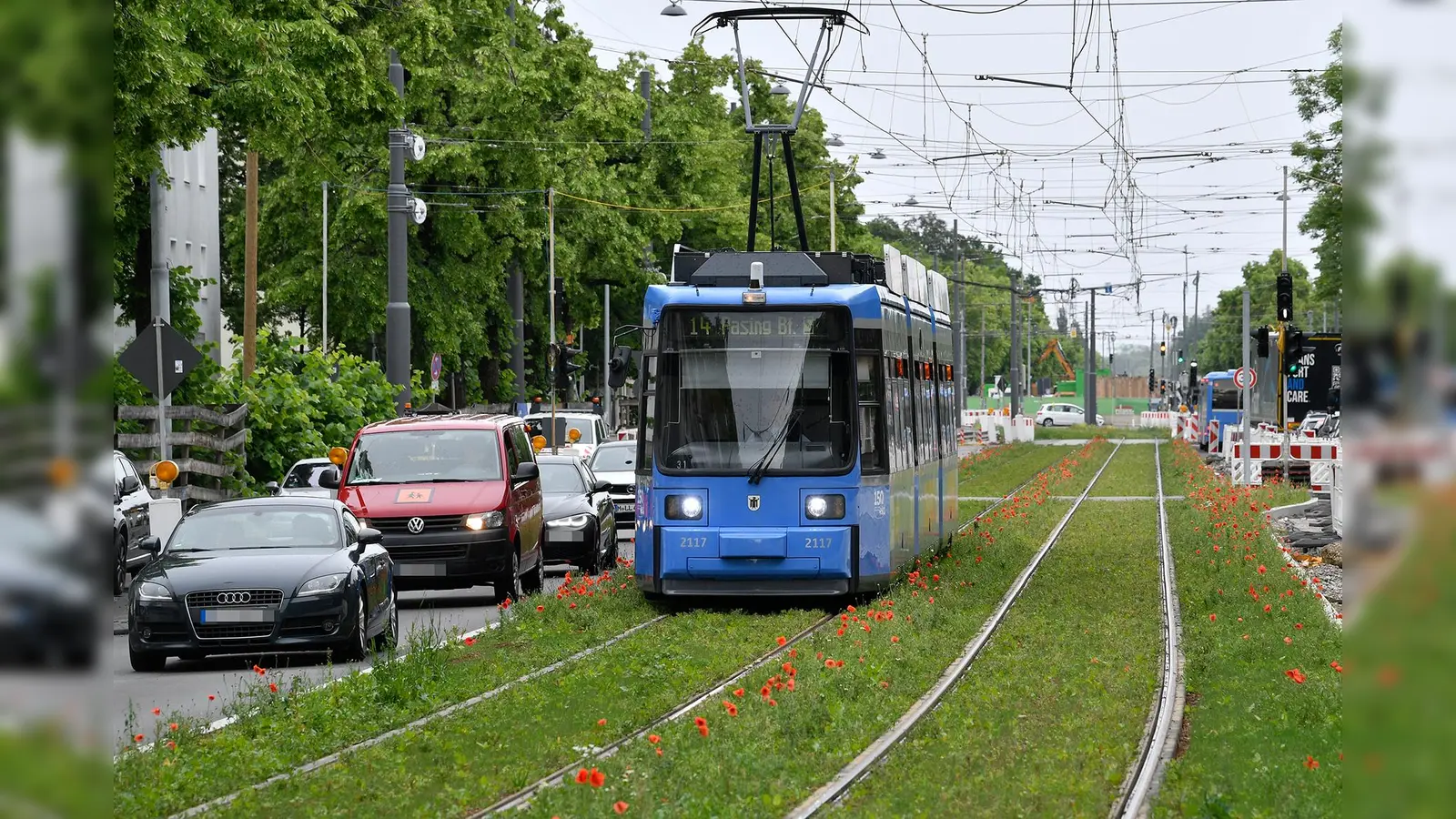 Die neue Linie: Den am stärksten genutzten Abschnitt der Neubaustrecke zwischen den Haltestellen Fürstenrieder Straße und Laimer Platz nutzen werktäglich über 4.500 Fahrgäste. (Foto: SWM/MVG)
